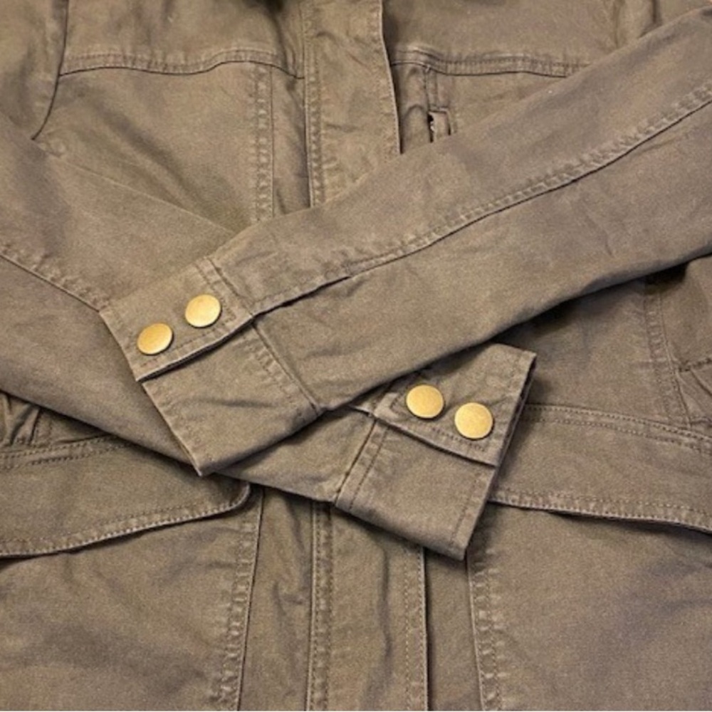 LOFT Utility-Chic Style Jacket - Picture 9 of 15